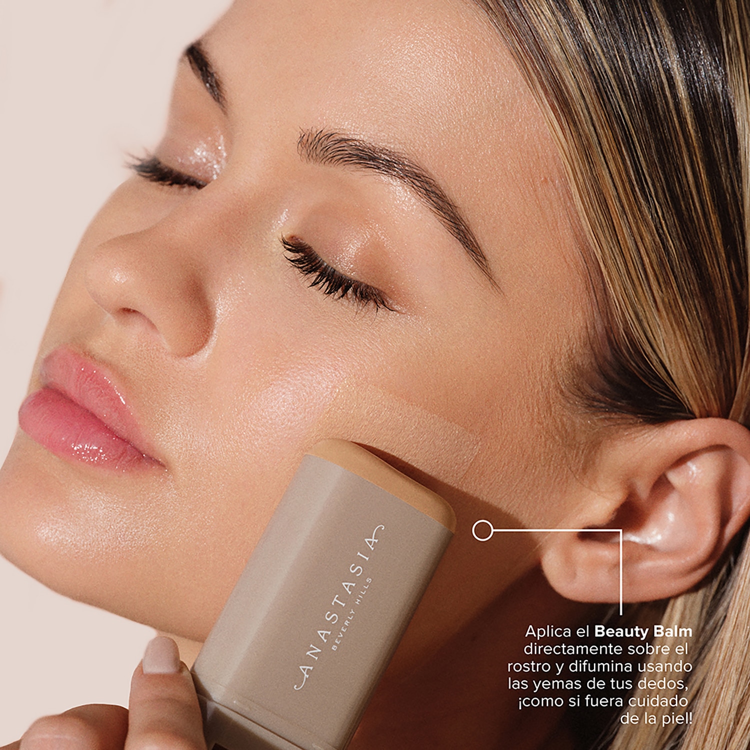 BEAUTY BALM SERUM SKIN TINT (SUERO CON COLOR EN BARRA)